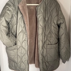 Freaks Storeリバーシブルコートの画像