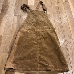 人気ブランドまとめ売り　140 girl スカート　ワンピース　カーディガンの画像