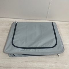 折りたためる収納ケースの画像