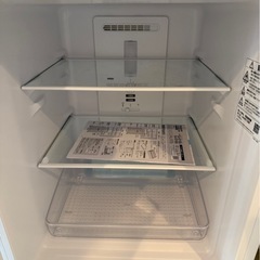 シャープノンフロン冷凍冷蔵庫　SJ-D15G-W 2021年製の画像