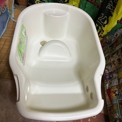 スヌーピベビーバスー無料でお譲りします。の画像