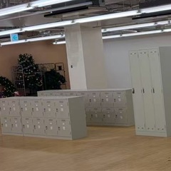 ロッカー　棚の画像