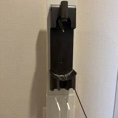 【差し上げます】　掃除機スタンドの画像