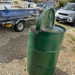 焚き火用ドラム缶の画像