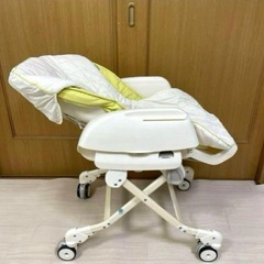 ハイローチェア　ベビーチェア　
Combi✨CEAリシェナ✨収納ボックス付き✨の画像