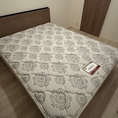 【取引者決定】
【美品】SIMMONSマットレスの画像