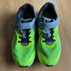 ◼︎ キッズ　スニーカーの画像