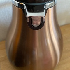 【訳あり】【処分予定】卓上ポット　保温ポットの画像