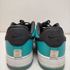 【糸島市内 送料無料】NIKE エアフォース1 ロー ティファニーブルー系 ブラック×ターコイズ メンズ スニーカー 　NIKE AIR FORCE 1 Low スニーカー ティファニーブルー系 メンズ 27cm前後 箱あり 美品 ブラック×ターコイズ 人気カラー　251117-6Yの画像