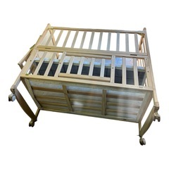 木製 ベビーベッド
の画像