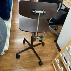 オフィスチェア labofa キズヨゴレ有り ブラウン【取りに来れる方限定】の画像