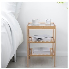 IKEA サイドテーブルの画像