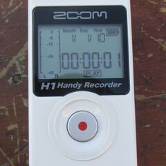 ☆ZOOM H1ハンディーレコーダーリニアPCMレコーダー◆コンパクトでも本格派の画像