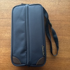 ワイン キャリーバッグ オープナーとプラスチックグラス付きの画像