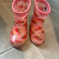 14.0 女の子　長靴の画像