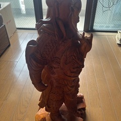 三国志、関羽、木彫り、の画像