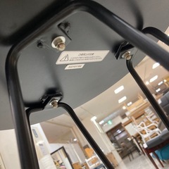 取りに来れる方限定！ワラビーサイドテーブルです！の画像