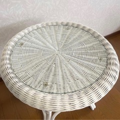 藤テーブル ラタンテーブル サイドテーブル センターテーブル ホワイト
の画像