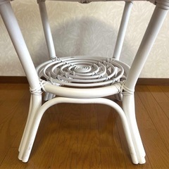 藤テーブル ラタンテーブル サイドテーブル センターテーブル ホワイト
の画像