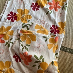 ニトリ　カーテン　2枚組の画像