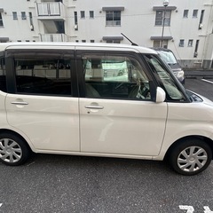 ダイハツタントH25の画像