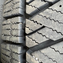 215/65/16冬VRX2の画像