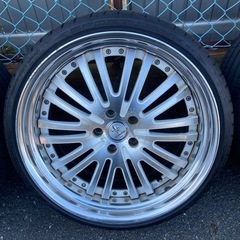 受け渡し者決まりました。ワーク　21インチホイールとタイヤの画像
