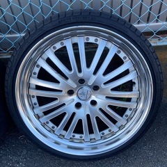 受け渡し者決まりました。ワーク　21インチホイールとタイヤの画像