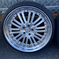 受け渡し者決まりました。ワーク　21インチホイールとタイヤの画像