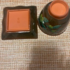 【新品未使用】四季の器　愛陶　茶器セット 花柄 湯飲み 5個 小皿付きの画像