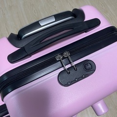 乗れるキャリーケース キッズトラベルの画像