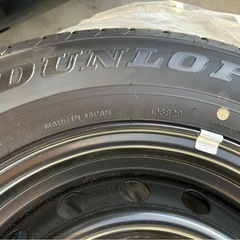 ハイエース純正タイヤの画像