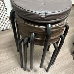 クッション付きスツール×４の画像