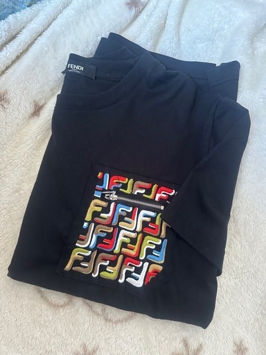 FENDIかっとそーカットソー