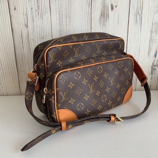 美品　ルイ・ヴィトン LOUIS VUITTON ショルダーバッグ ナイル