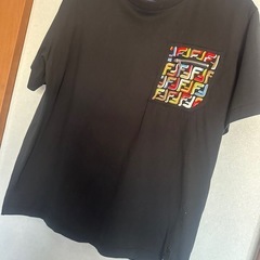 FENDIかっとそーカットソーの画像