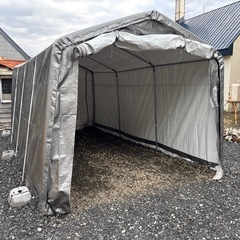 パイプ車庫 SUV用 すぐ持って帰れます
の画像