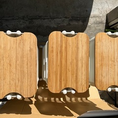 IKEA ロースコグ・ワゴン3台蓋付きの画像