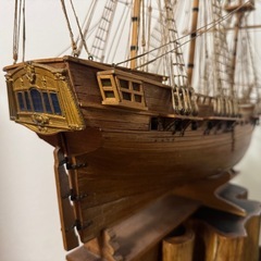 木製 大型帆船 の画像