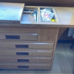 油絵道具入れ兼　作業台の画像