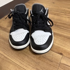 Nike Air Jordan 1 Low BLACK WHITE GREYの画像