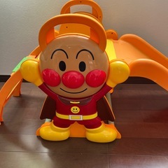 アンパン滑り台の画像