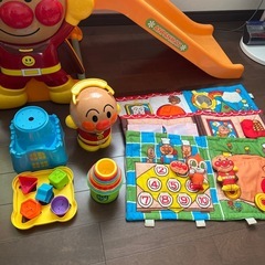 アンパン滑り台の画像