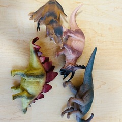 　おもちゃ 恐竜フィギュアの画像