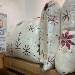 こたつテーブル　布団、長座布団2つ付きの画像