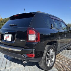 神奈川【自社ローン】保証人無可★全国対応★コンパス【リミテッド】4WD/18インチアルミAW/サンルーフ/レザーシート/D席パワーシート/シートヒーター/サイドカメラ/ドラレコ/クルコン/ETCの画像