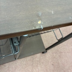 ⭐️爆安⭐️キャスター付きワゴン　木製天板の画像