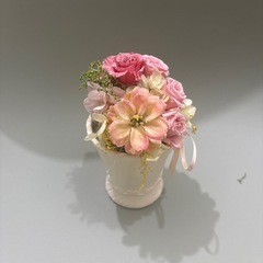 ブリザードフラワー　フラワーアレンジメント　造花の画像