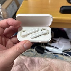 スリーコインズBTイヤホンの画像