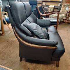 【愛品倶楽部柏店】NITORI ニトリ 合皮2人掛けソファ Nシールド コウテイ2 幅130cmの画像